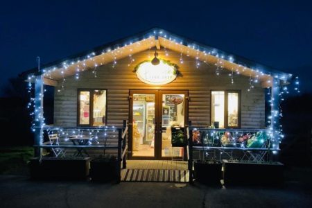 Christmas decorated shop. shopping event
Christmas shopping event in Pembrokeshire